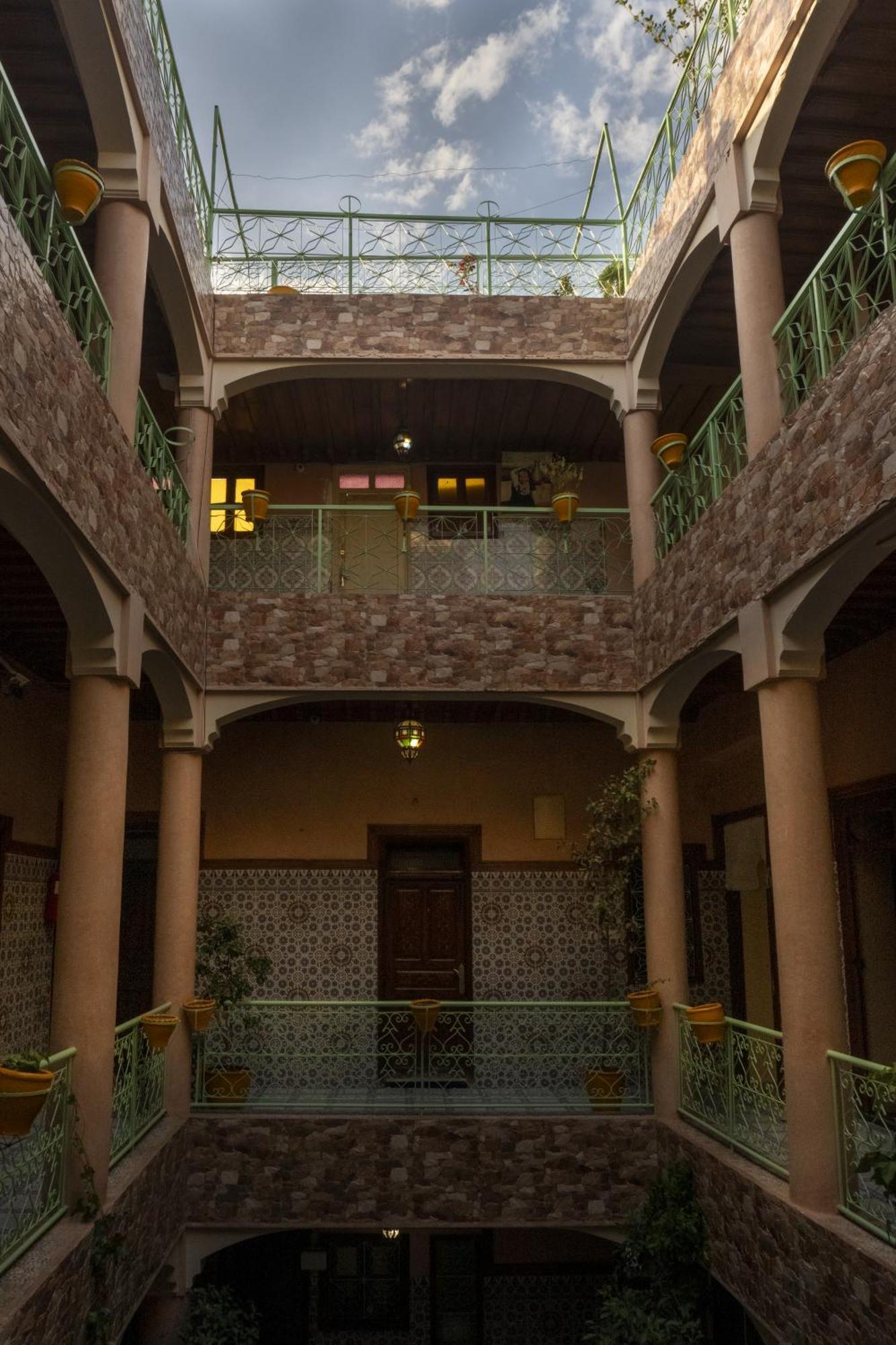 Hotel Imouzzer مراكش المظهر الخارجي الصورة